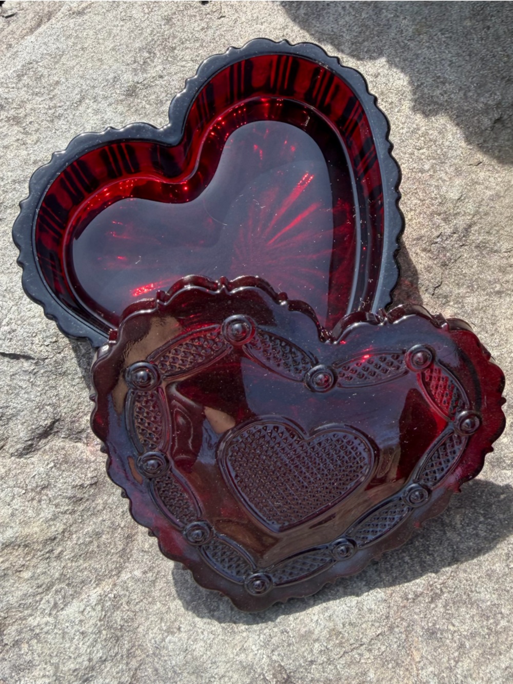 Vintage Avon Cape Cod Heart Ruby Red Glass Trinket Dish